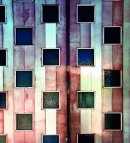 Porta em aço anodizado com vidrais coloridos, Capela Nossa Senhora da Conceição, Palácio da Alvorada, 1958. <em>Foto: Edgar César Filho</em>
